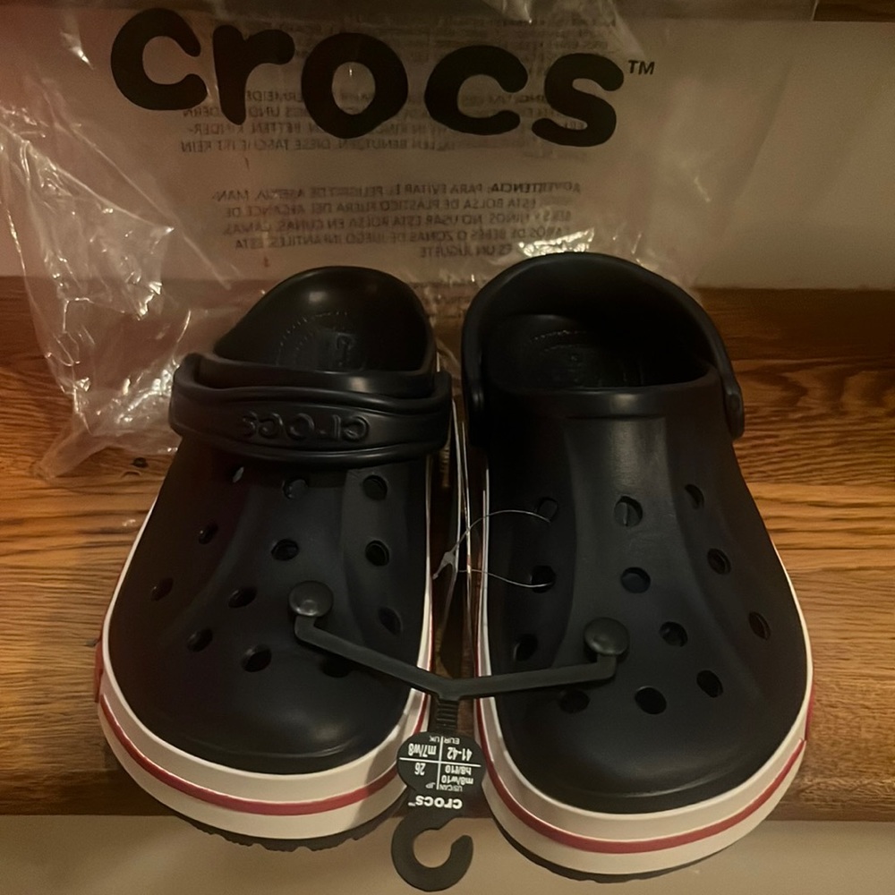 BN Crocs